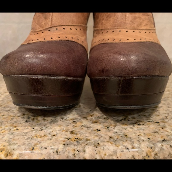 TWO LIPS Pandi Platform Buckle Boots, Size 9-1/2 - Picture 9 of 13